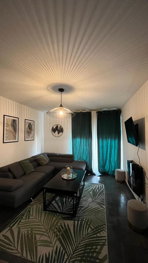 Appartement Vert コルベイユ・エソンヌ エクステリア 写真