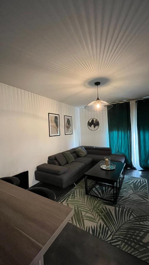 Appartement Vert コルベイユ・エソンヌ エクステリア 写真